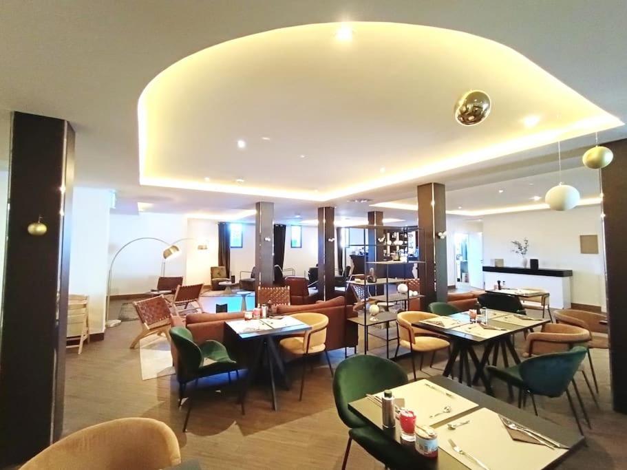 Apartment Climatise, Vue Sur Golf Proche *